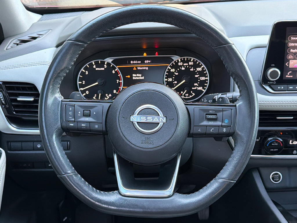 Used 2023 Nissan Rogue SV w/ SV Premium Package FWD image 24