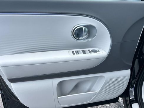 New 2026 Hyundai Ioniq 9 SE AWD/4WD image 17