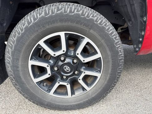 Used 2017 Toyota Tundra SR5 w/ TRD Off Road Package AWD/4WD image 7