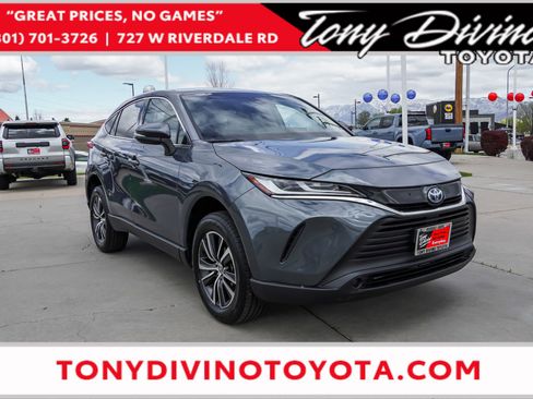 Certified 2024 Toyota Venza LE AWD/4WD image 1