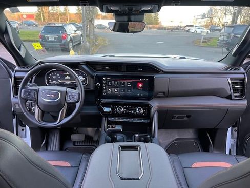 Used 2022 GMC Sierra 1500 AT4 w/ AT4 Premium Package image 14