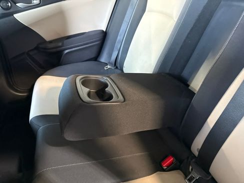 Used 2019 Honda Civic EX image 16