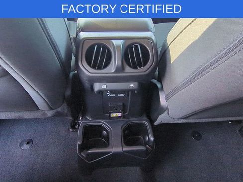 Certified 2021 Jeep Wrangler Unlimited Sahara image 26