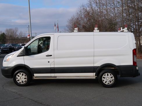 Used 2016 Ford Transit 250 130 Low Roof w/ Exterior Upgrade Package image 8