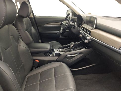 Used 2022 Kia Telluride EX w/ EX Premium Package FWD image 21