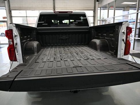New 2026 Chevrolet Silverado 1500 LT image 8