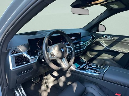 Certified 2024 BMW X5 xDrive40i w/ M Sport Package AWD/4WD image 9