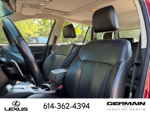 Used 2013 Subaru Outback 2.5i Limited AWD/4WD image 11