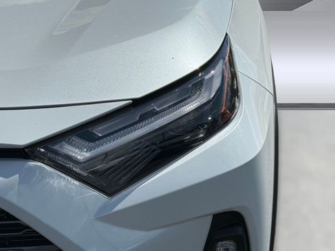 Used 2023 Toyota RAV4 Limited image 11