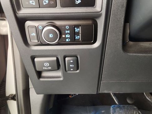 Used 2023 Ford F150 Lariat w/ Equipment Group 502A High image 26