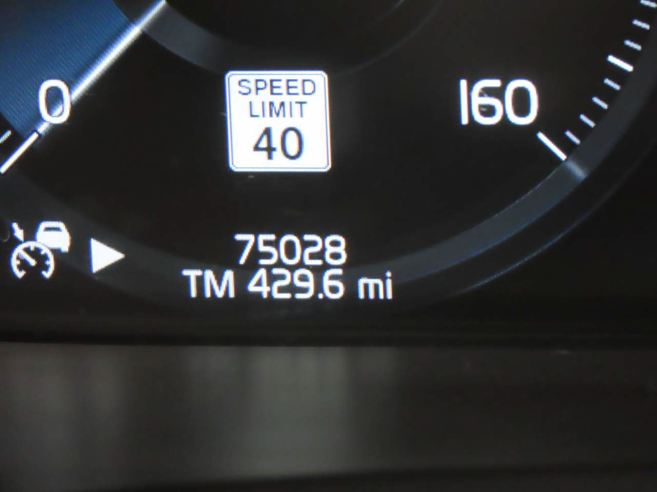 Used 2021 Volvo XC90 T8 Inscription Expression w/ Advanced Package AWD/4WD image 11