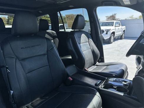 Used 2021 Honda Pilot Black Edition image 30