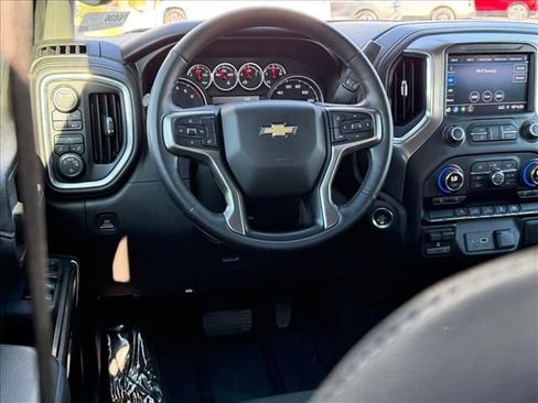 Used 2020 Chevrolet Silverado 1500 LT w/ All-Star Edition AWD/4WD image 9