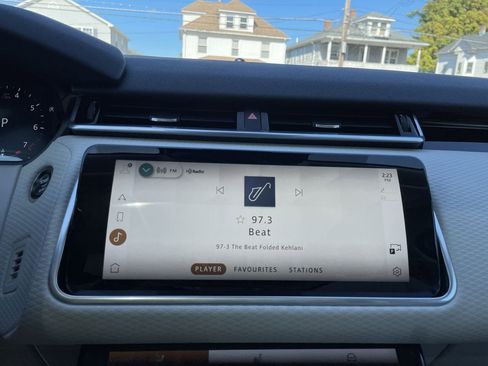 Used 2023 Land Rover Range Rover Velar S image 13