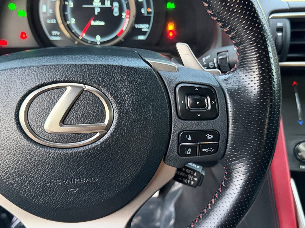 Used 2019 Lexus IS 300 AWD image 20
