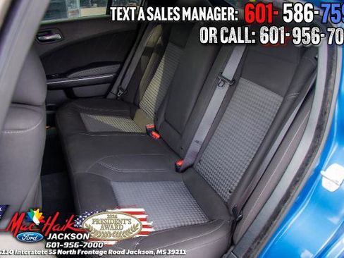 Used 2023 Dodge Charger SXT RWD image 8