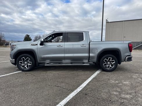 Used 2023 GMC Sierra 1500 SLT w/ SLT Premium Plus Package image 3
