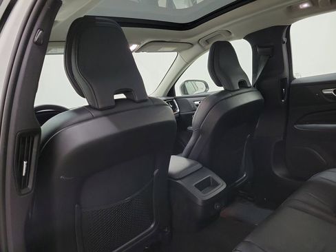 Used 2024 Volvo S60 B5 Plus image 13