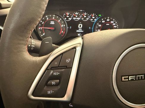 Used 2018 Chevrolet Camaro ZL1 RWD image 46