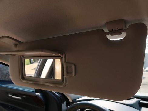 Used 2017 Jaguar XE First Edition image 41