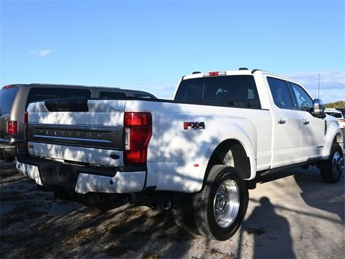 Used 2022 Ford F450 Platinum w/ FX4 Off-Road Package image 16