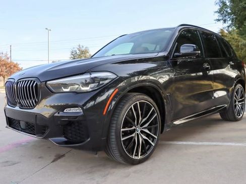 Used 2019 BMW X5 xDrive50i w/ M Sport Package image 3