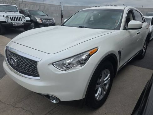 Used 2017 INFINITI QX70 AWD image 1