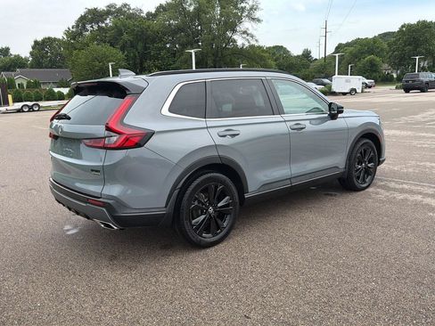 Used 2024 Honda CR-V Sport Touring image 2