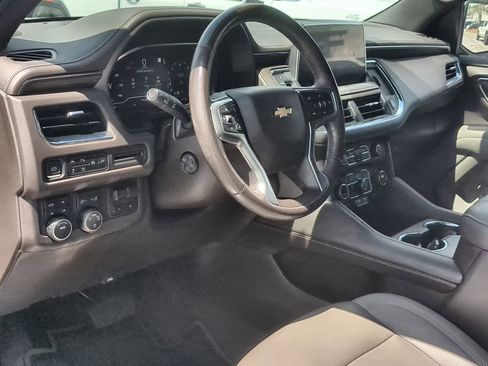 Used 2022 Chevrolet Tahoe LT w/ LT Signature Package AWD/4WD image 10