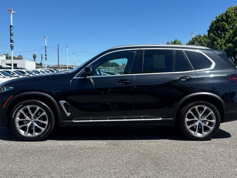 Used 2026 BMW X5 xDrive40i AWD/4WD image 2