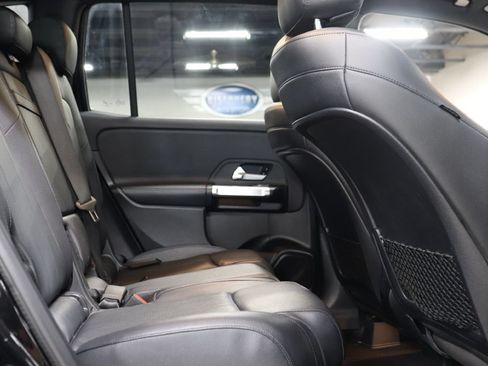 Used 2020 Mercedes-Benz GLB 250 image 19