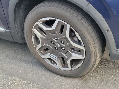 Used 2022 Hyundai Santa Fe Limited FWD image 4