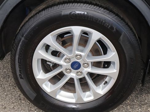 Used 2022 Ford Escape SE image 8