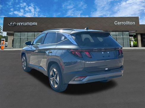 New 2026 Hyundai Tucson SEL FWD image 8