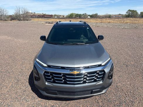 Used 2025 Chevrolet Equinox LT w/ Convenience Package II AWD/4WD image 14
