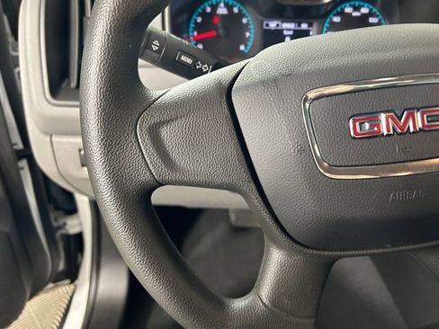 Used 2022 GMC Canyon Elevation Standard image 16