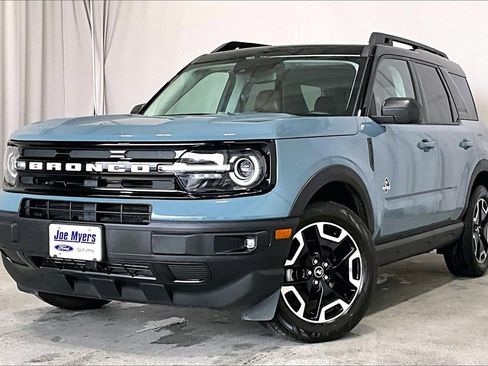 Used 2022 Ford Bronco Sport Outer Banks w/ Tech Package image 12