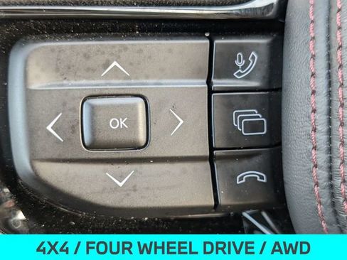 Used 2024 Jeep Wagoneer Launch Edition AWD/4WD image 19