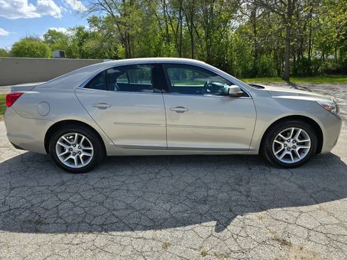 Used 2013 Chevrolet Malibu LT w/ Power Convenience Package FWD image 5