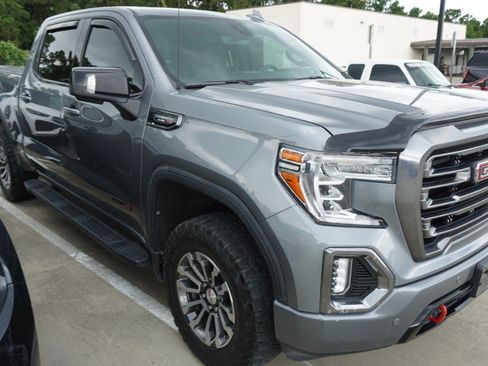 Used 2020 GMC Sierra 1500 AT4 w/ AT4 Premium Package AWD/4WD image 3