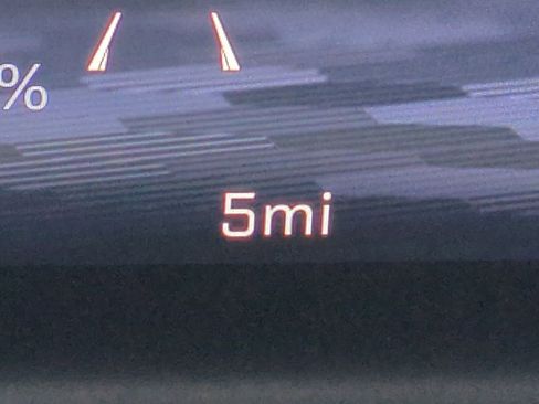 New 2026 Chevrolet Equinox EV LT image 12