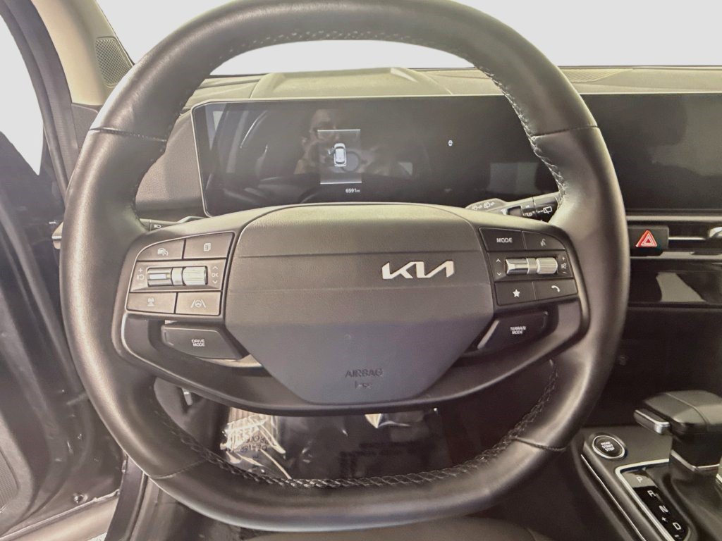 Used 2026 Kia Sportage LX AWD/4WD image 12
