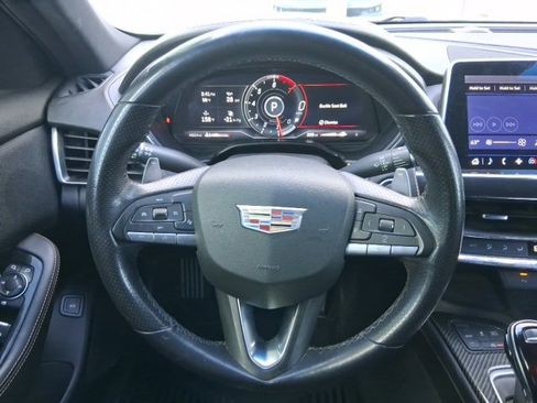 Used 2022 Cadillac CT5 Sport w/ Technology Package image 9
