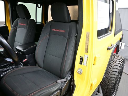 Used 2021 Jeep Wrangler Unlimited Rubicon AWD/4WD image 13