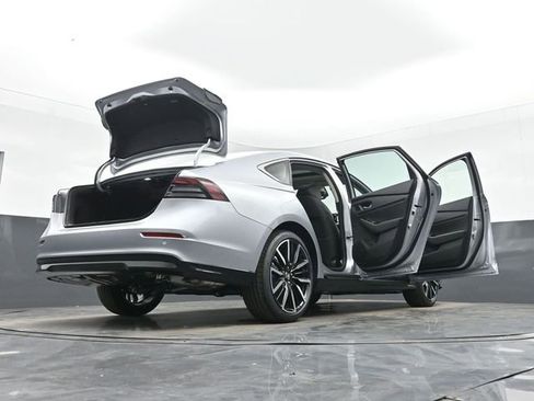 Used 2025 Honda Accord Touring image 36