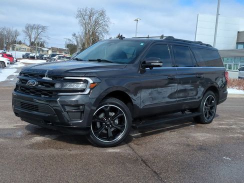 Used 2023 Ford Expedition Max Limited image 1