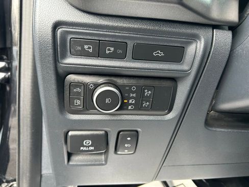 Certified 2022 Ford F150 Platinum w/ Equipment Group 701A High image 24