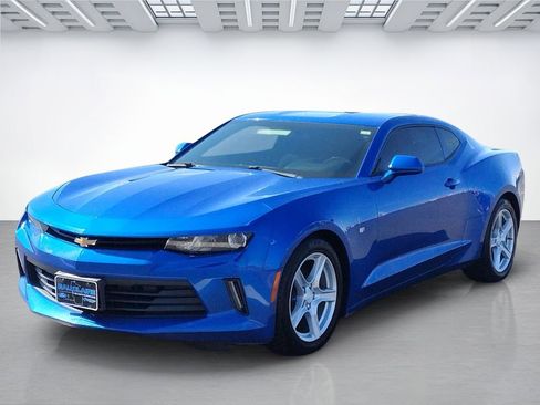 Used 2017 Chevrolet Camaro LT image 7