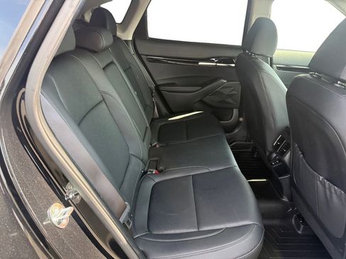 Used 2025 Kia Seltos EX w/ EX Sunroof Package image 18