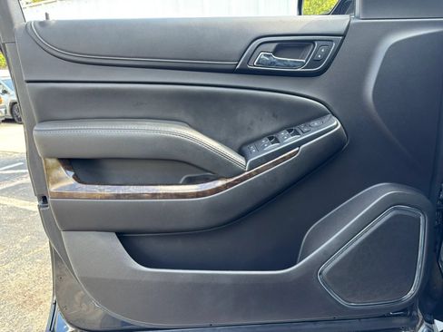 Used 2015 Chevrolet Tahoe LS RWD image 38